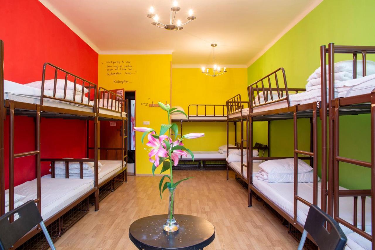 Let'S Rock Party Hostel! Age Limit From 18 Until 40! Krakov Exteriér fotografie