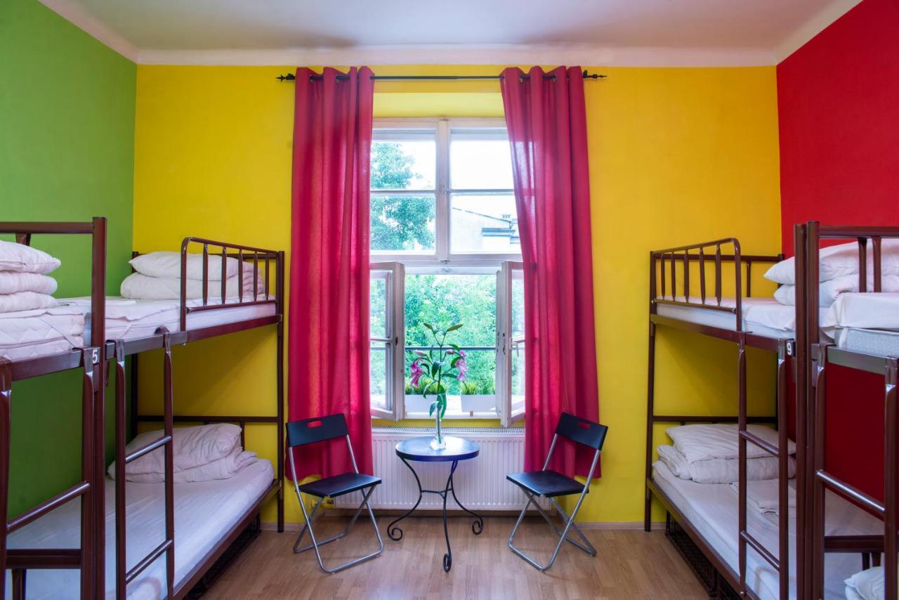 Let'S Rock Party Hostel! Age Limit From 18 Until 40! Krakov Exteriér fotografie