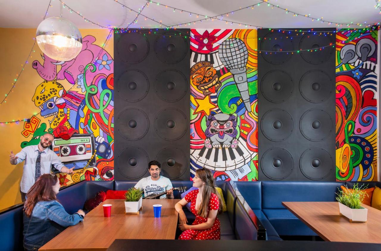 Let'S Rock Party Hostel! Age Limit From 18 Until 40! Krakov Exteriér fotografie